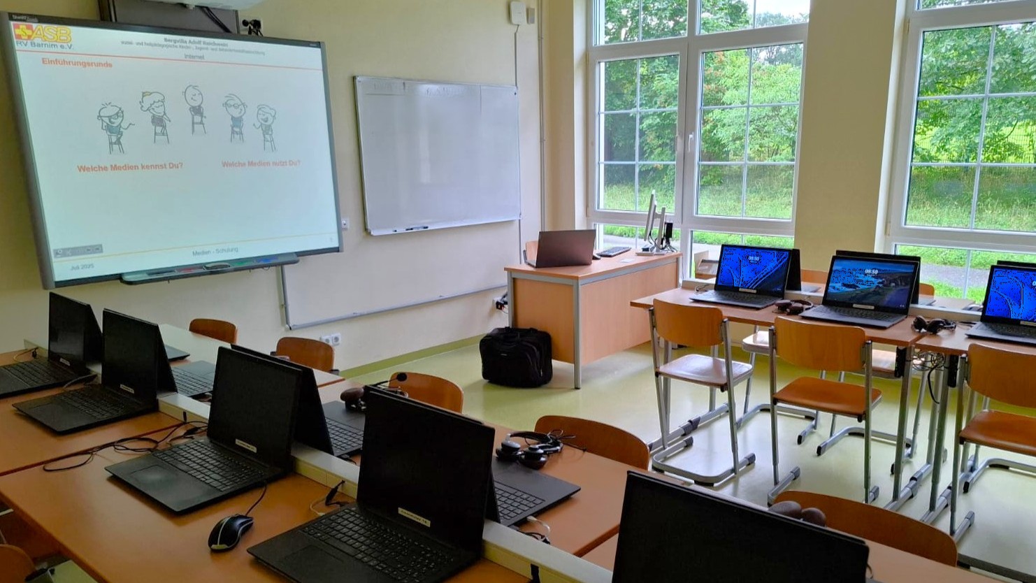 20250729_NEWS_Header_Bergvilla_Medienworkshop [ASB RV] (1) 16x9.jpg