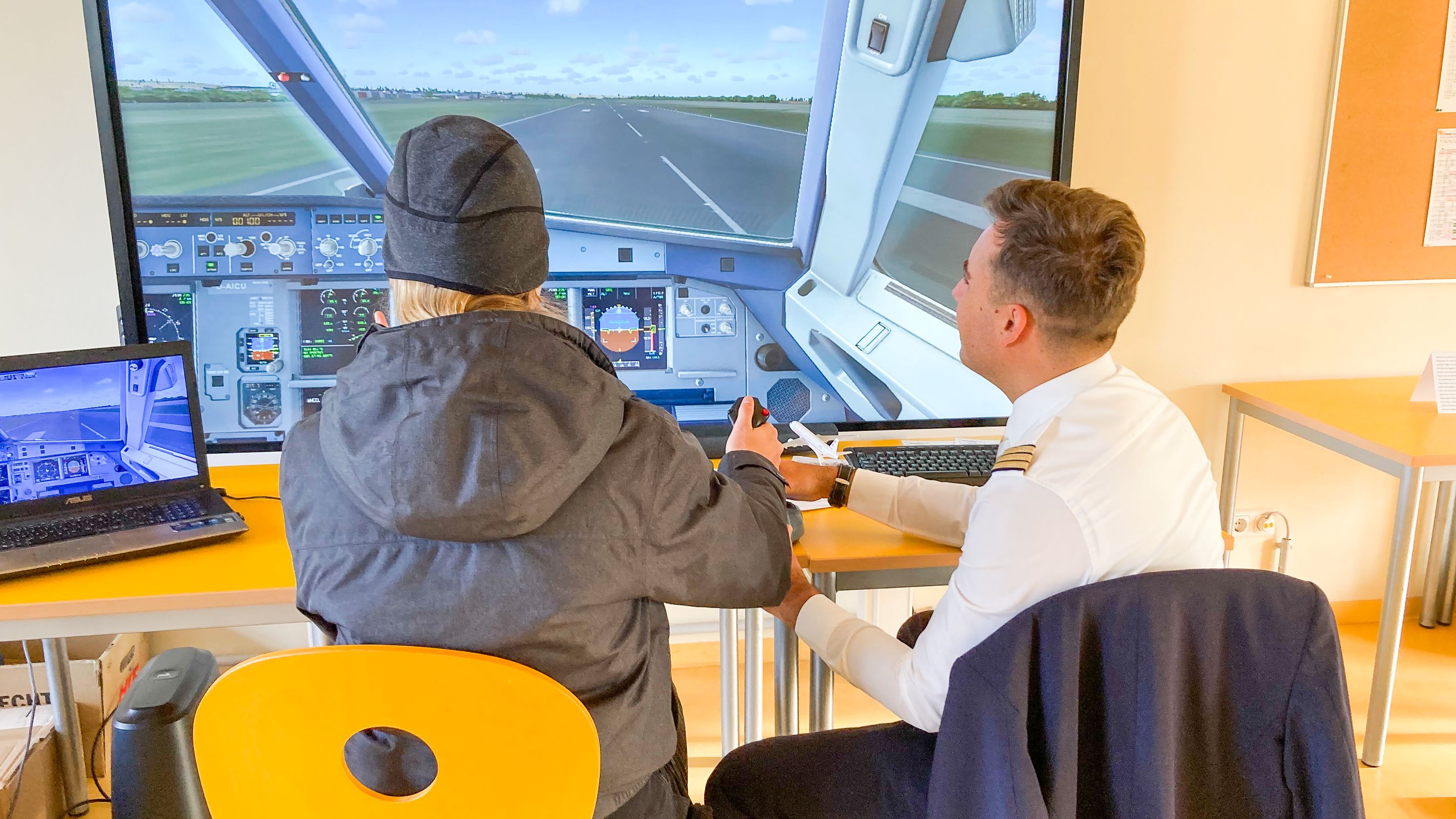 20251125_FJG-NEWS_Projekttag-Flug [ASB RV FJG] (1) 50KB.jpg