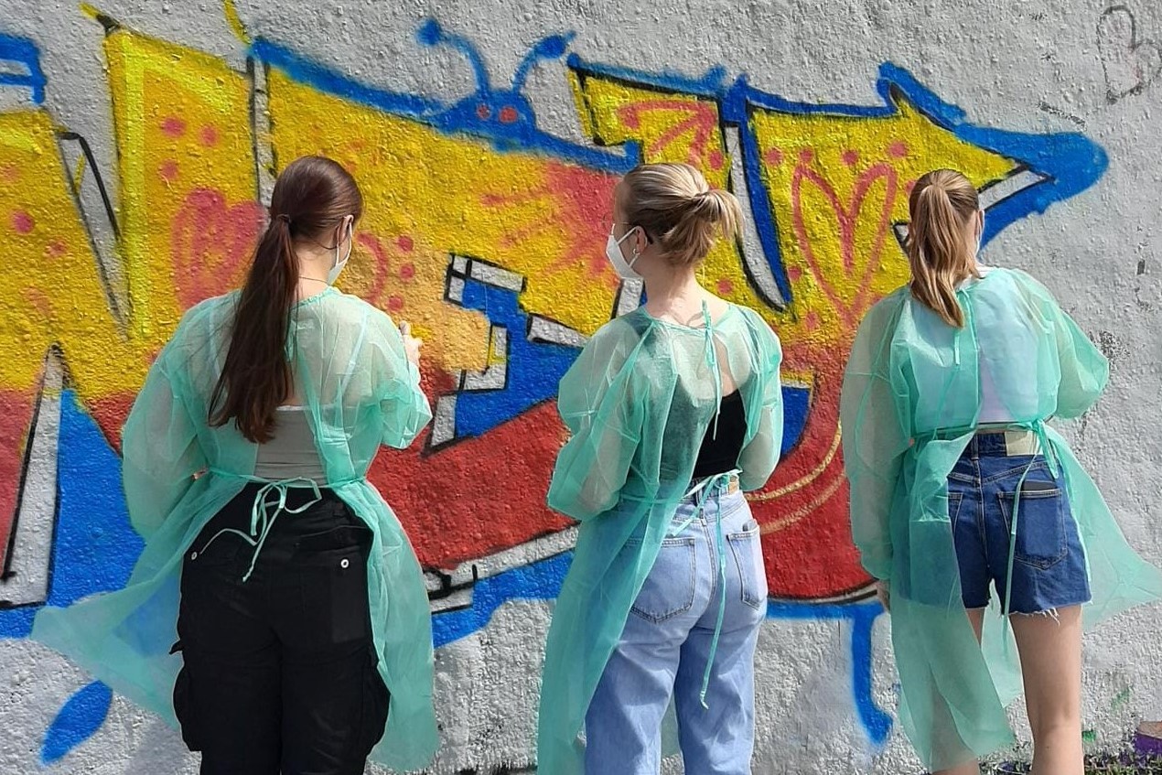 Graffiti_1_quer3x2.png