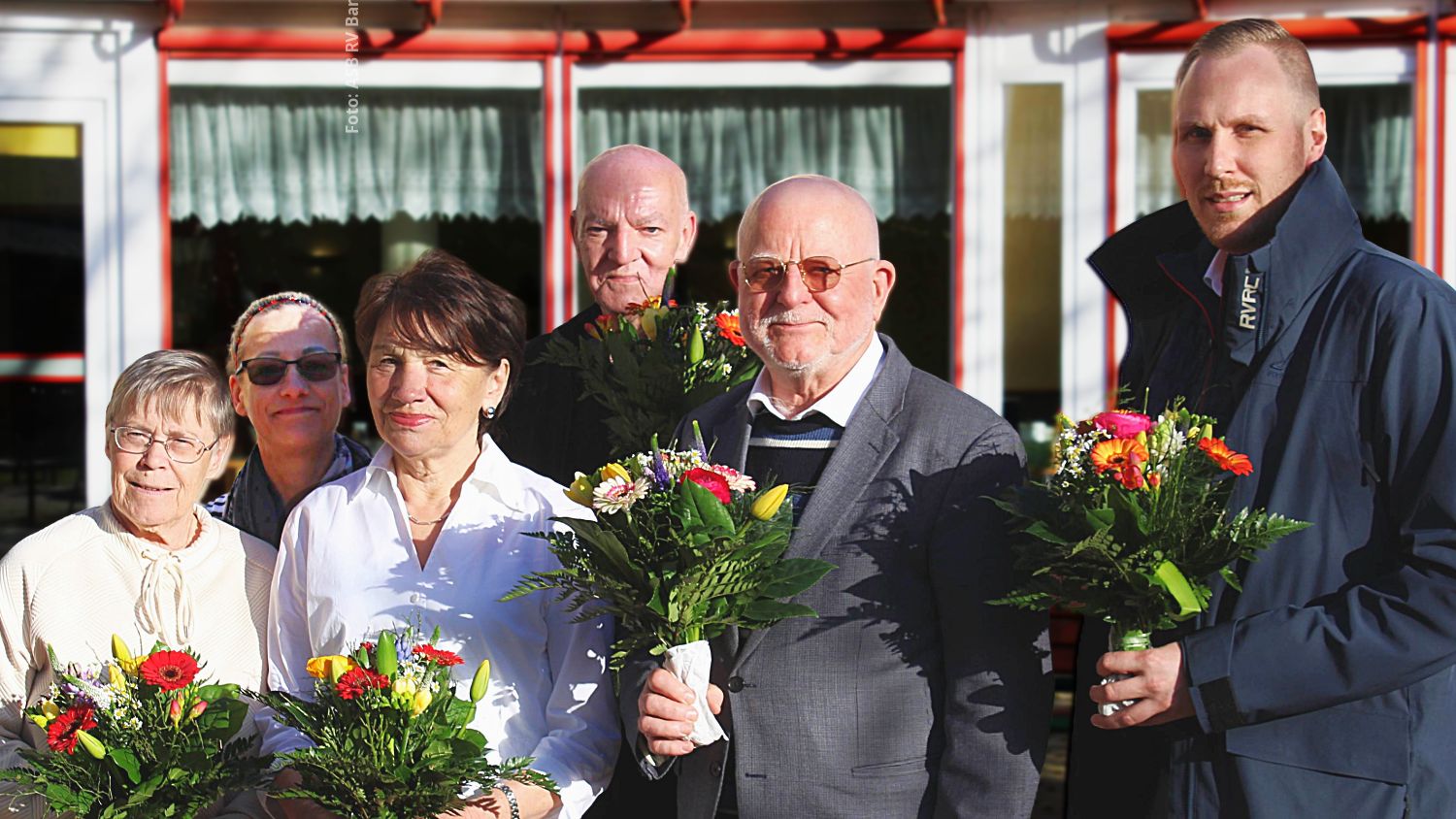 Foto Vorstand-hell16x9-215KB.jpg