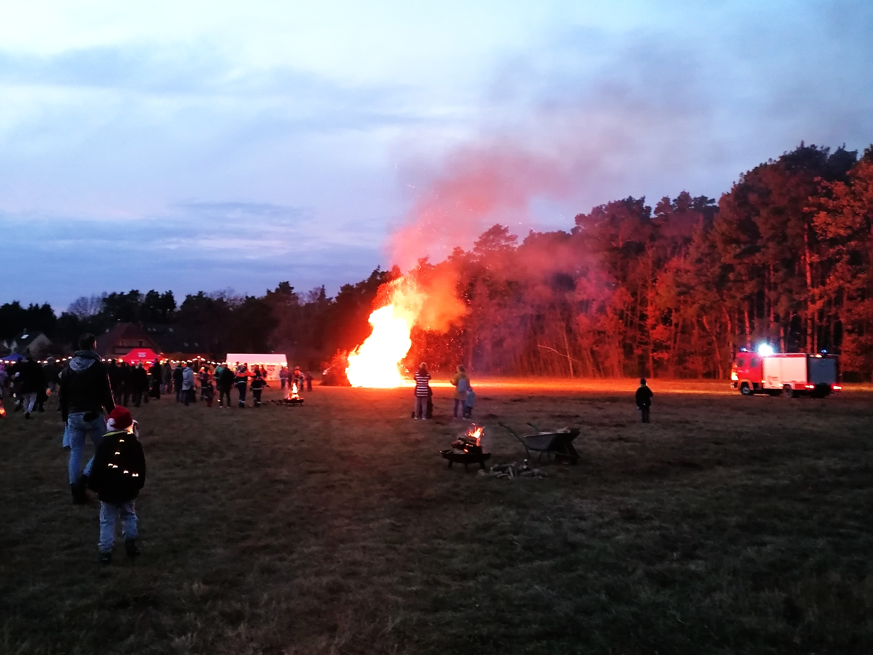 20251113_NEWS_Kita-2_Laternenumzug (6).jpg