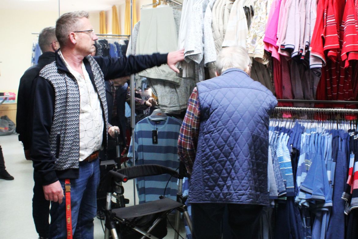 20250331_ 1300_TAGESPFLEGE_Shopping [ASB RV] (10) BEA-570KB.JPG
