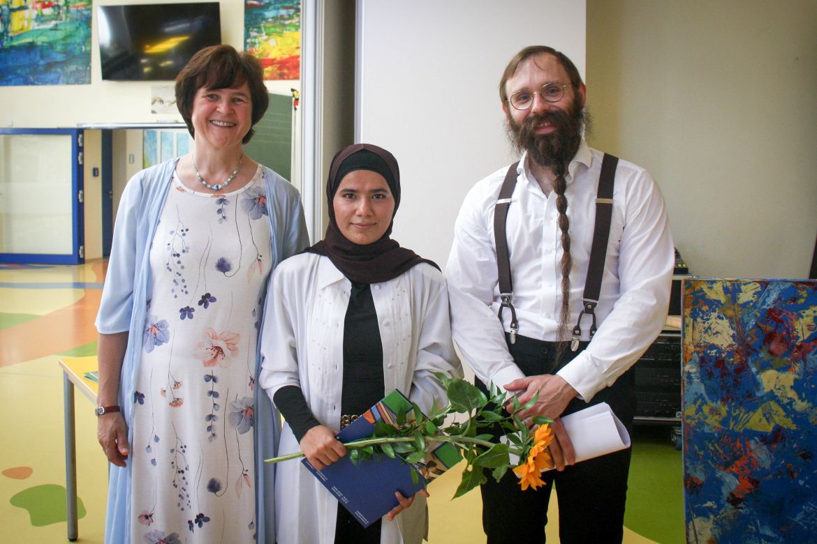 20260630_FJG-NEWS_Abitur [ASB RV FJG] (4)_950KB.jpg