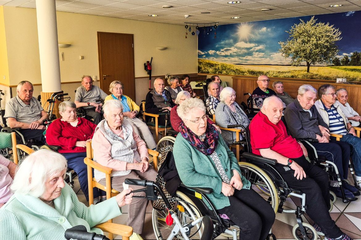 20260422_NEWS_SE-Hof_Glockenorchester [ASB-RV-SD-retuschiert) (1)-685KB.jpg